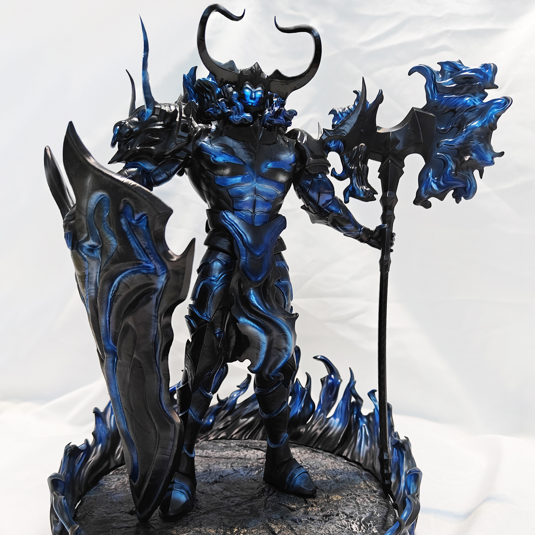 Solo Leveling Shadow Army Tank - Anime Merchandise Solo Leveling ulasan dan harga